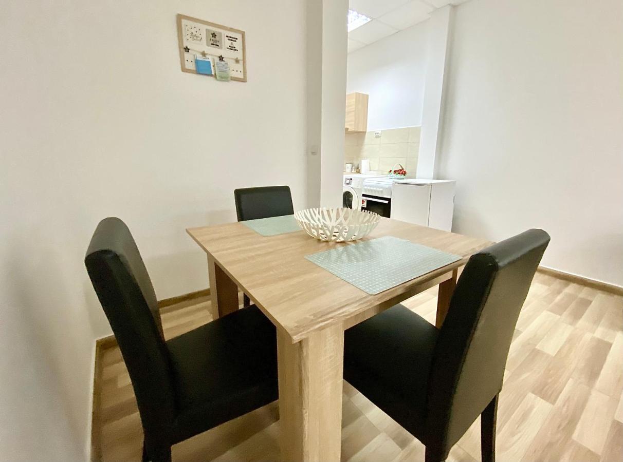 Bellavista Apartmani Stara Pazova Extérieur photo
